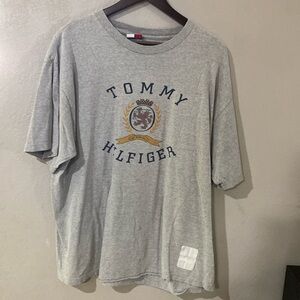 Tommy Hilfiger men’s size large tshirt